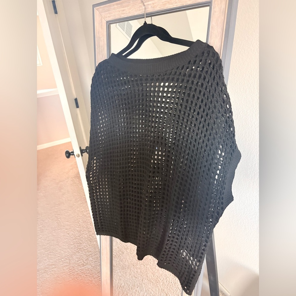 Crochet black short sleeve top